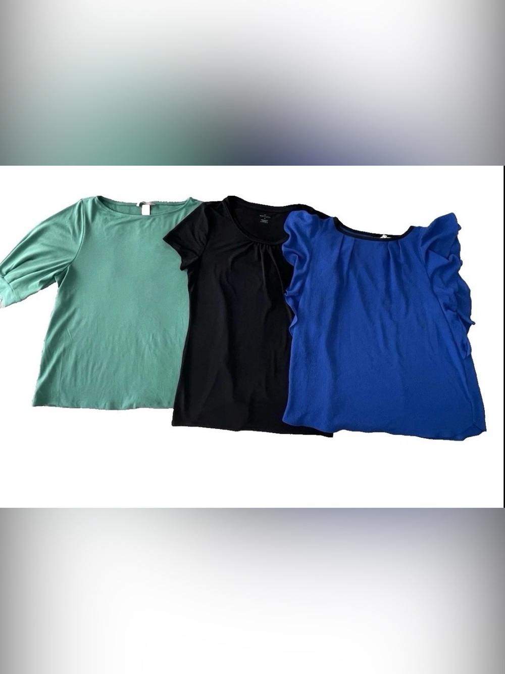 Set of 3 Womens Short Sleeve Blouses Size Small - Casual/Business Casual Classic
